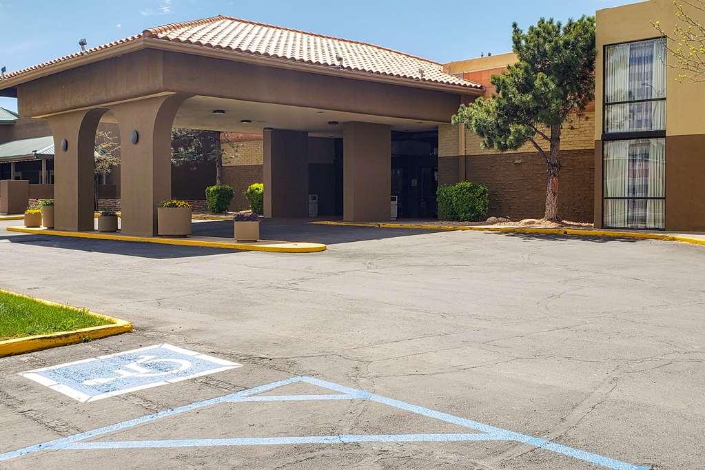 Clarion Inn & Suites Roswell Dış mekan fotoğraf