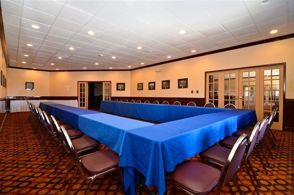 Clarion Inn & Suites Roswell İş olanakları fotoğraf